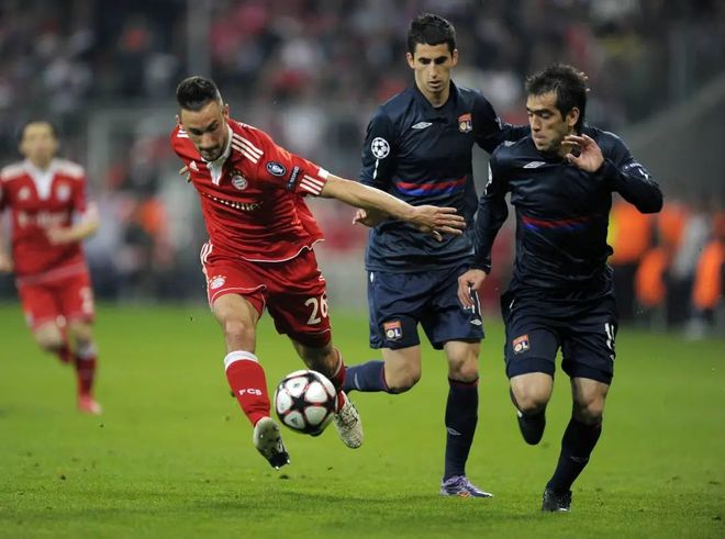 今晚新疆广汇调整名单以备法甲,临场应变环节打磨,底气十足,赛程密集仍需轮换 今晚新疆广汇调整名单以备法甲,临场应变环节打磨,底气十足,赛程密集仍需轮换